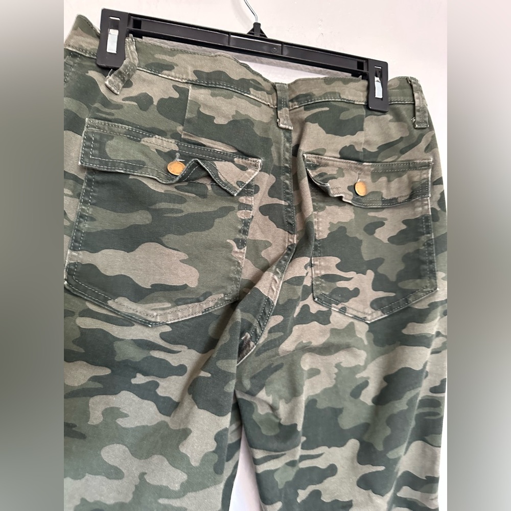 Universal thread camo pants - Picture 4 of 4